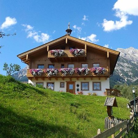 Onemooshof Apartment Maria Alm am Steinernen Meer Ruang foto